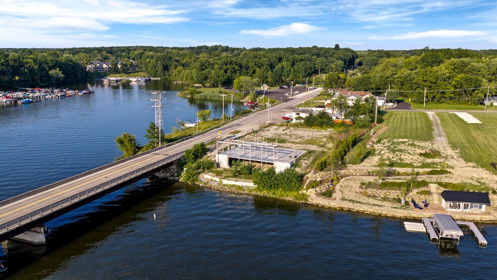 More Photos Of 17000 Mahoning ave, Lake Milton Restaurant For Sale