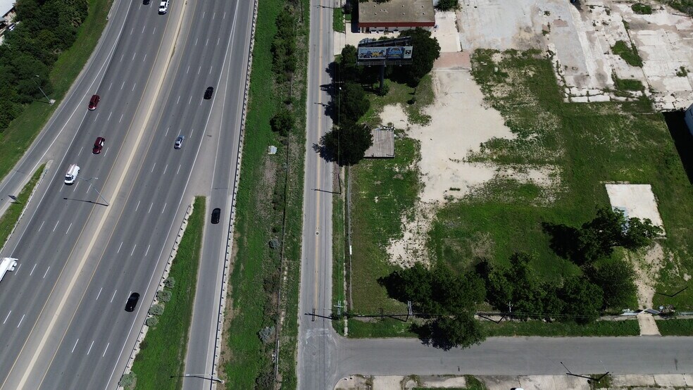 More Photos Of 1010 Hoefgen Avenue, San Antonio Land For Sale