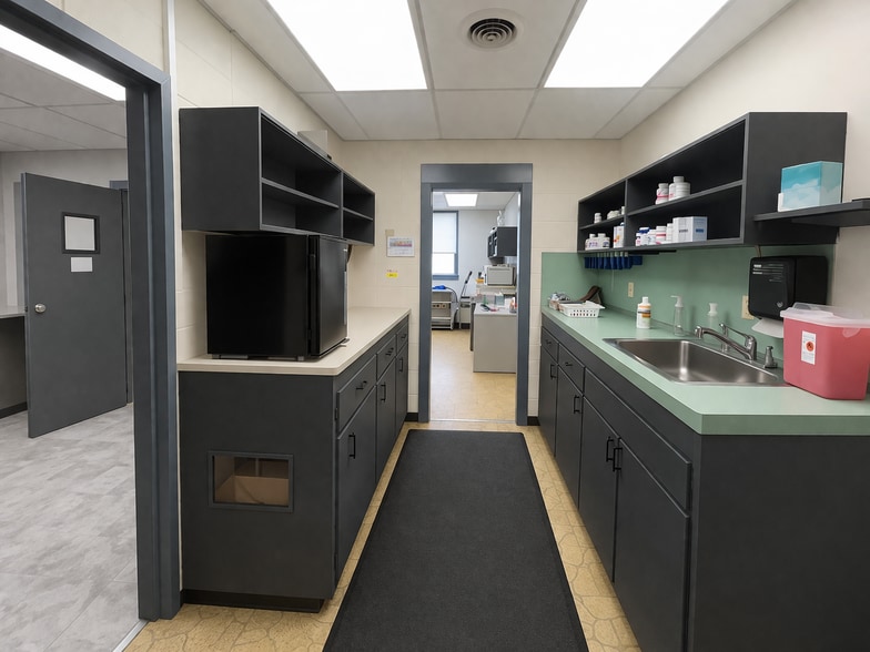 More Photos Of 3388 Chili Ave, Rochester Veterinarian Kennel For Lease