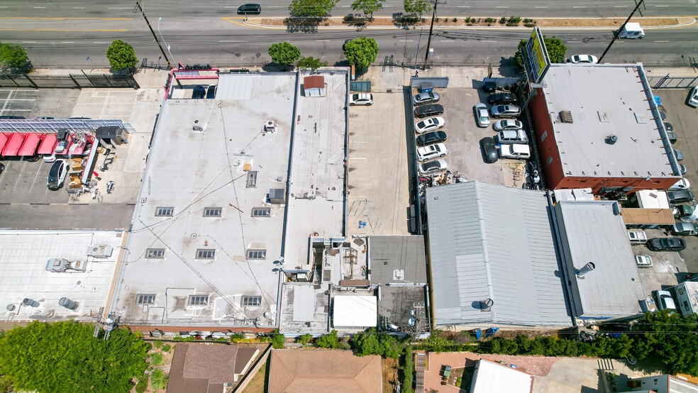 More Photos Of 4320 W Pico Blvd, Los Angeles Auto Repair For Sale