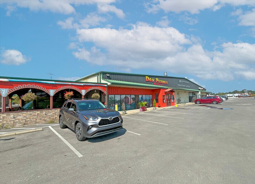 More Photos Of 1000-1052 Eagle Lake Dr, Lawrenceburg Unknown For Lease