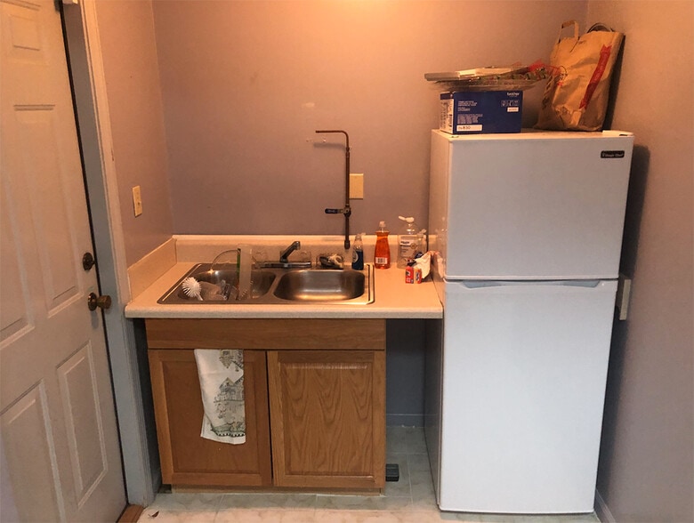 More Photos Of 2563-2567 Capital Medical Blvd, Tallahassee Medical For Lease