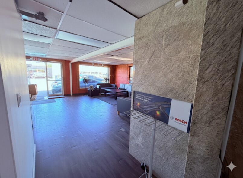 More Photos Of Midland Ave, Hicksville Warehouse For Sale