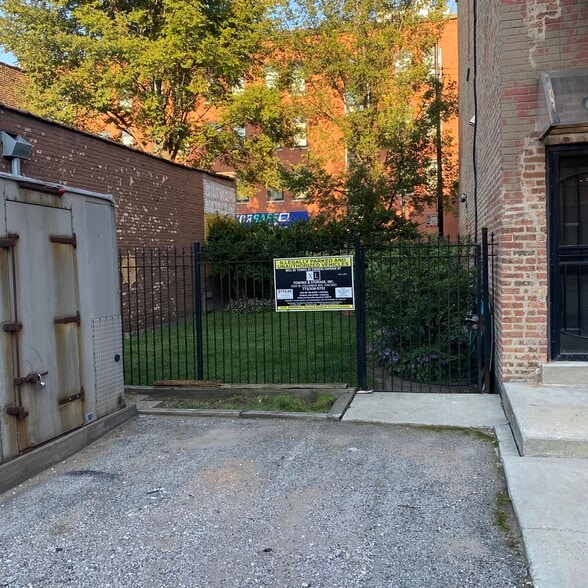 More Photos Of 2210 S Halsted St, Chicago Storefront Retail Office For Sale