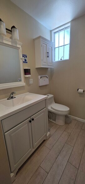 More Photos Of 300-500 Ben Franklin Ct, San Mateo Office For Lease