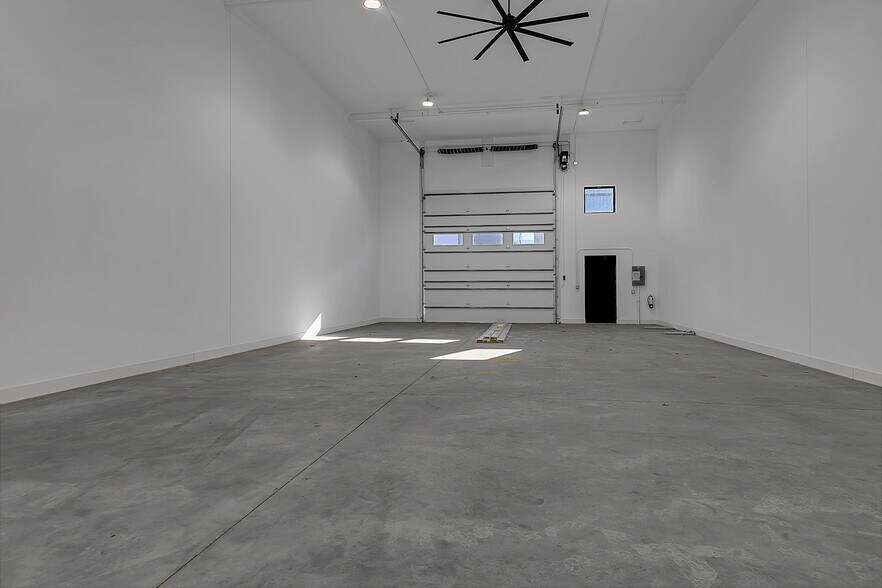 More Photos Of 1400 19th St NE, Sauk Rapids Industrial For Sale