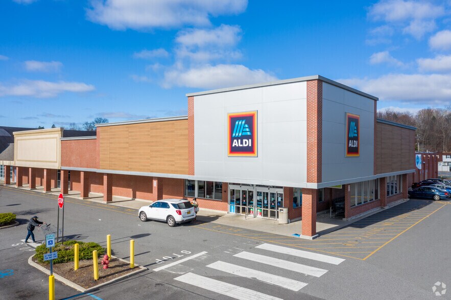 More Photos Of 333 Route 211, Middletown Storefront Retail Office For Lease