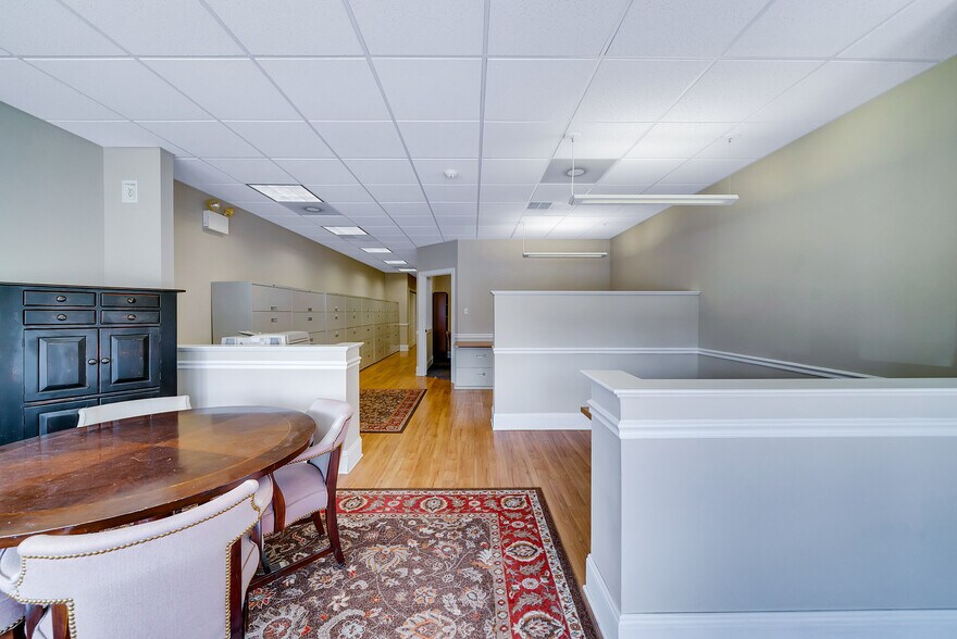 More Photos Of 124 S York Rd, Hatboro Office For Sale