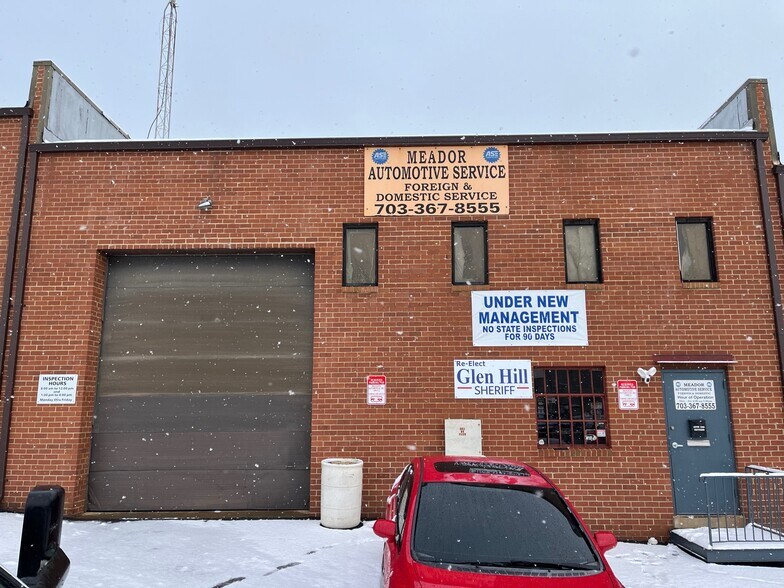 More Photos Of 8395 Euclid Ave, Manassas Park Warehouse For Lease