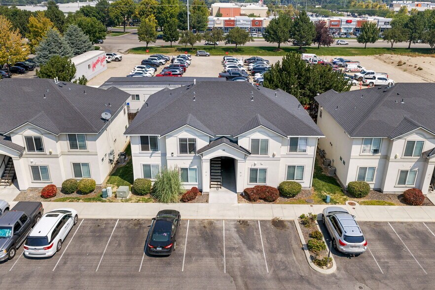 More Photos Of 1805 E Overland Rd, Meridian Apartments For Sale
