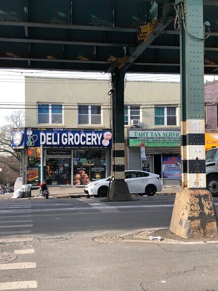 More Photos Of 4125-4127 White Plains Rd, Bronx General Retail For Sale
