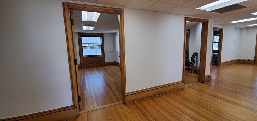 More Photos Of 730 17th St, Denver Office For Sale