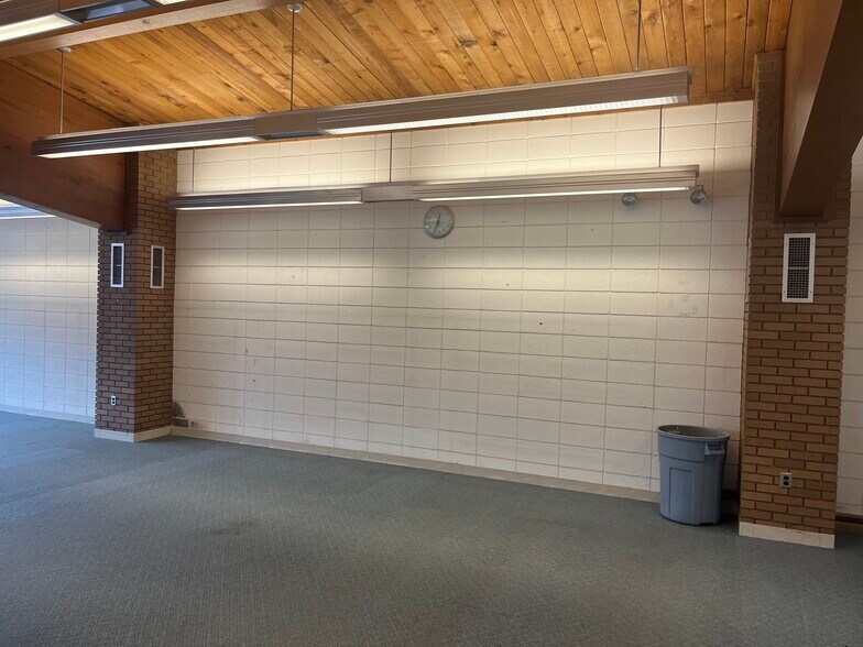 More Photos Of 111 N Main St, Mayville Public Library For Sale