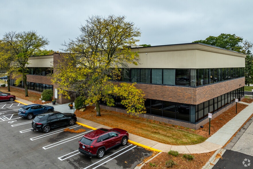 Primary Photo Of 4200 W Old Shakopee Rd, Bloomington Office For Lease