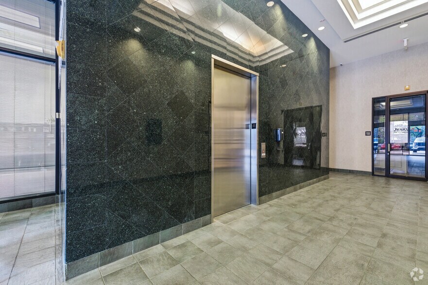 More Photos Of 8500 Cypresswood Dr, Spring Office For Lease