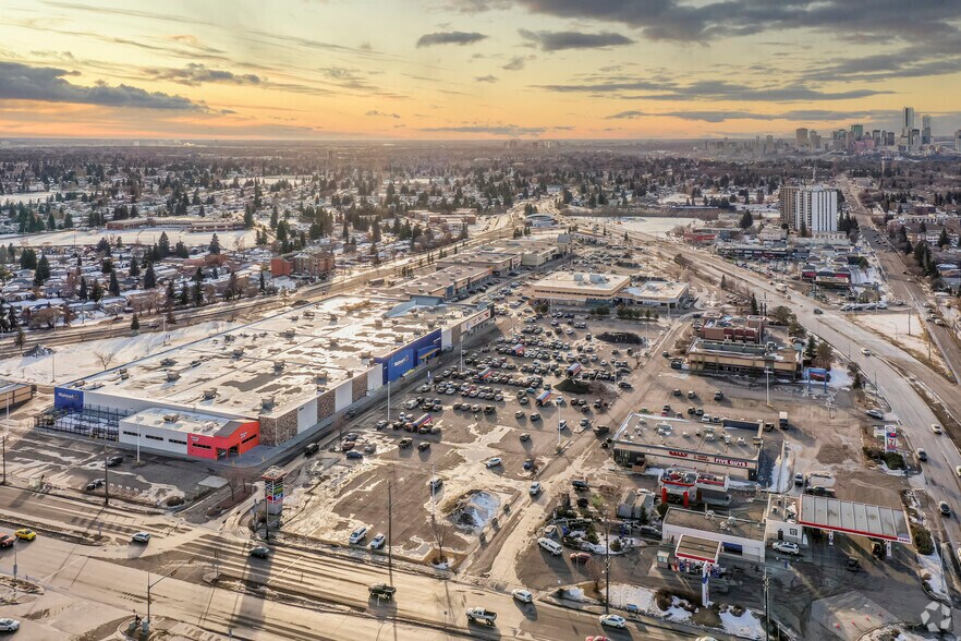 Primary Photo Of 5004 98 Ave NW, Edmonton Unknown For Lease