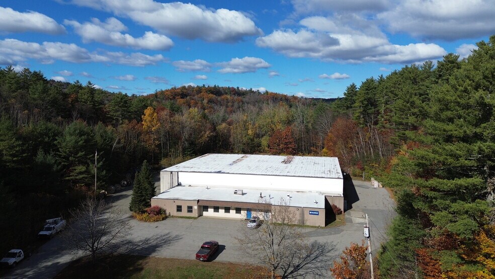 More Photos Of 917 US-Route 5 Rt, Dummerston Flex For Lease