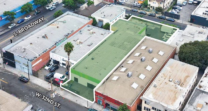 More Photos Of 148 W 32nd St, Los Angeles Warehouse For Lease