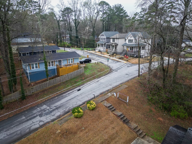 More Photos Of 2766 White Oak Dr, Decatur Religious Facility For Sale