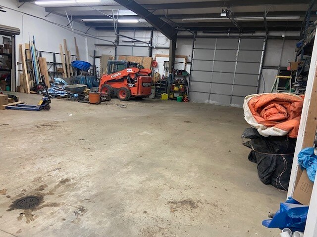 More Photos Of 2013 E Prairie Cir, Olathe Warehouse For Sale