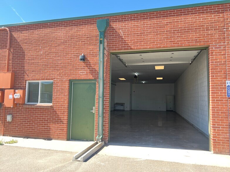 More Photos Of 4660-4696 Glencoe St, Denver Warehouse For Sale