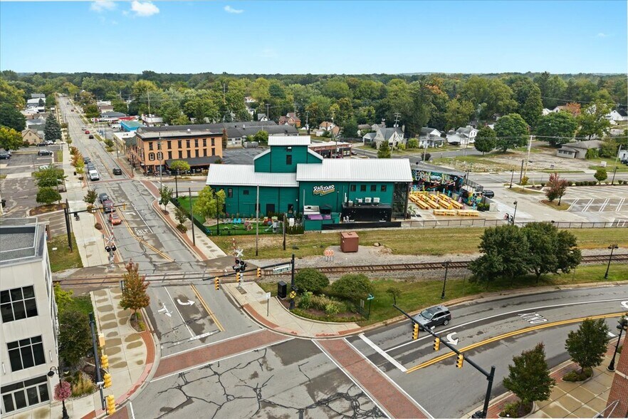 More Photos Of 104 S Leroy St, Fenton Storefront Retail Residential For Sale