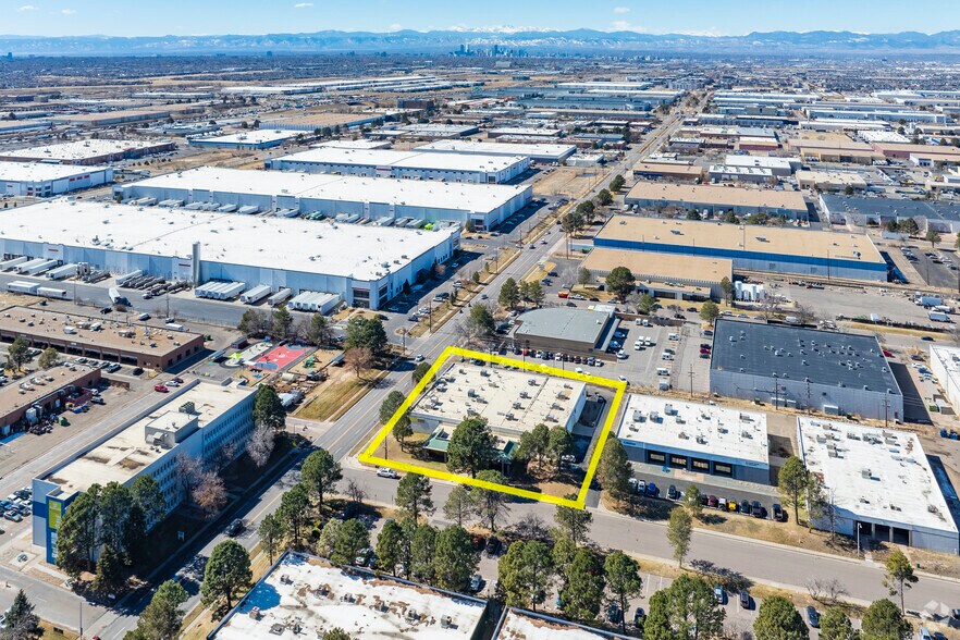 More Photos Of 4705 Oakland St, Denver Manufacturing For Sale
