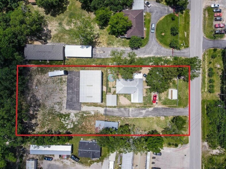 More Photos Of 22316 E Martin Dr, Porter Industrial For Sale