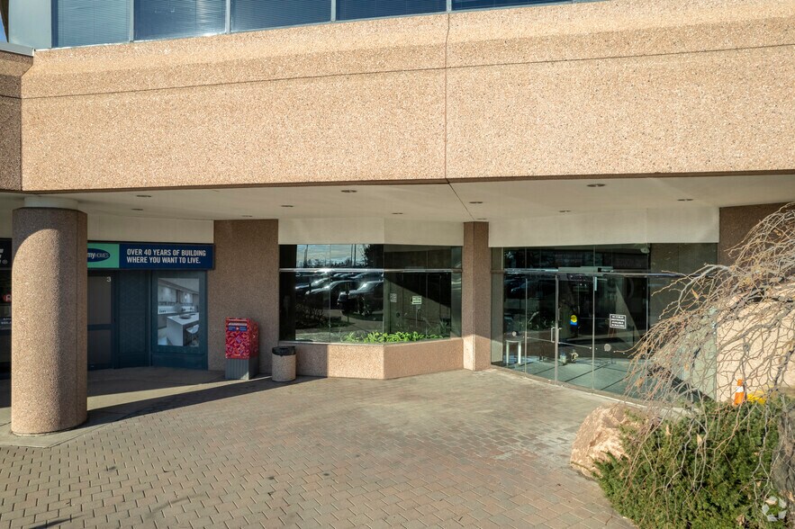 More Photos Of 7880 Keele St, Vaughan Office For Lease