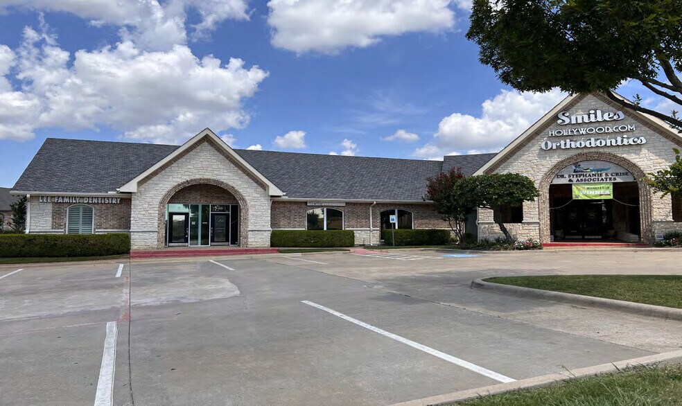 More Photos Of 175 S Ridge Rd, McKinney Medical For Lease
