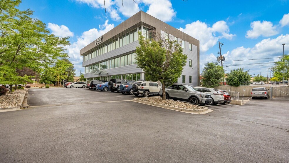 More Photos Of 700 Belford Ave, Grand Junction Loft Creative Space For Sale