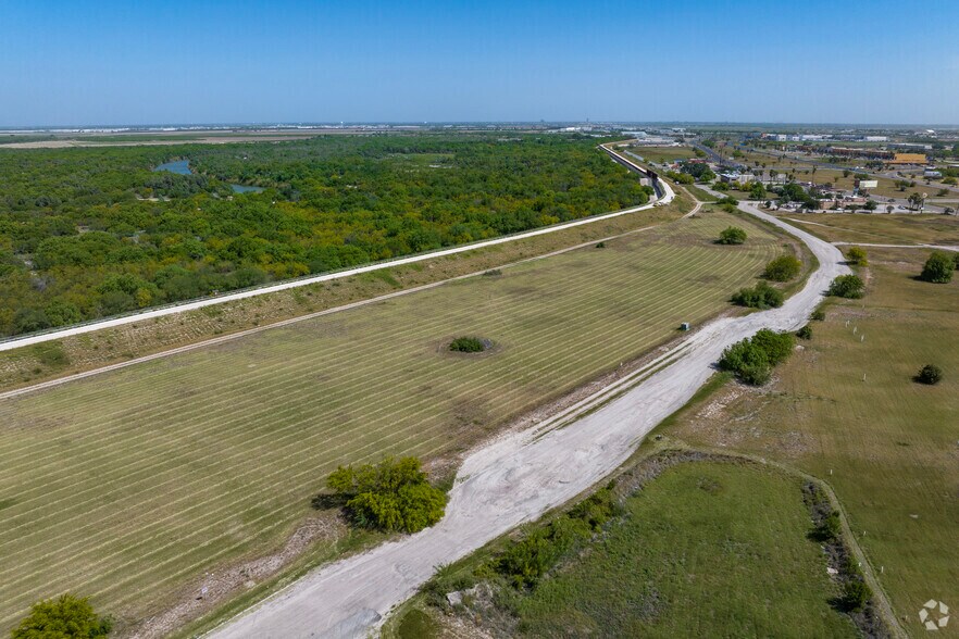 More Photos Of South International Boulevard, Hidalgo Land For Sale