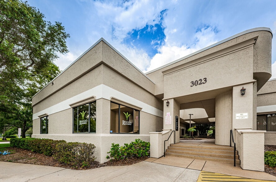 More Photos Of 3023 Eastland Blvd, Clearwater Office For Sale
