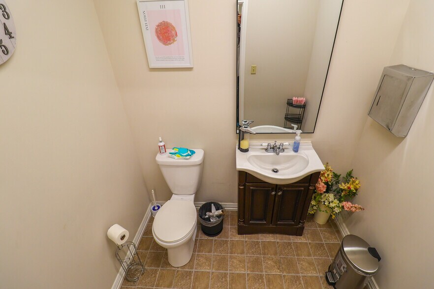 More Photos Of 13131 Champions Dr, Houston Medical For Lease