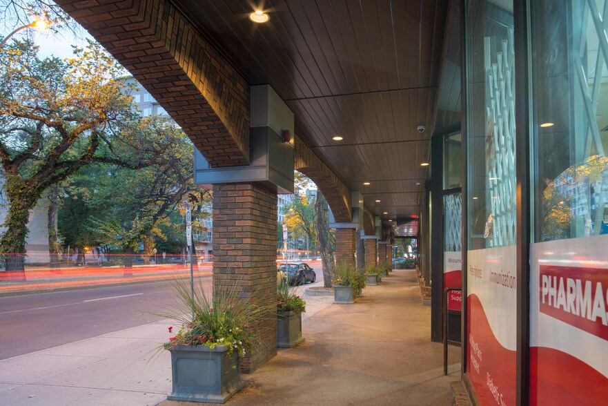 More Photos Of 11044 82nd Ave, Edmonton Medical For Sale