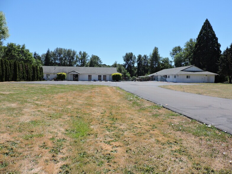 More Photos Of 940 W Main St, Sheridan Religious Facility For Sale