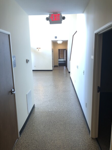 More Photos Of 23 Forry St, Newark Office Residential For Lease