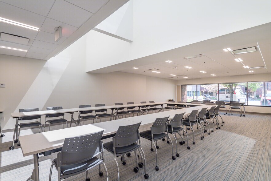 More Photos Of 3 Allied Dr, Dedham Office For Lease