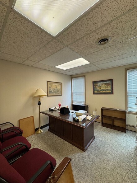 More Photos Of 2680 State Rd, Cuyahoga Falls Office For Sale