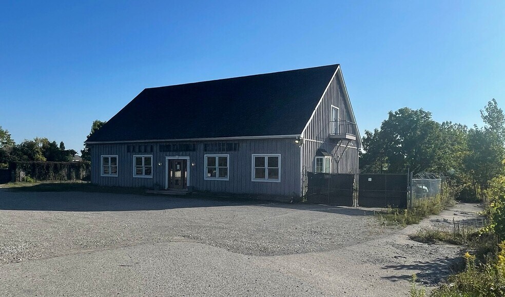 More Photos Of 1166 Hyde Park Rd, London Freestanding For Sale