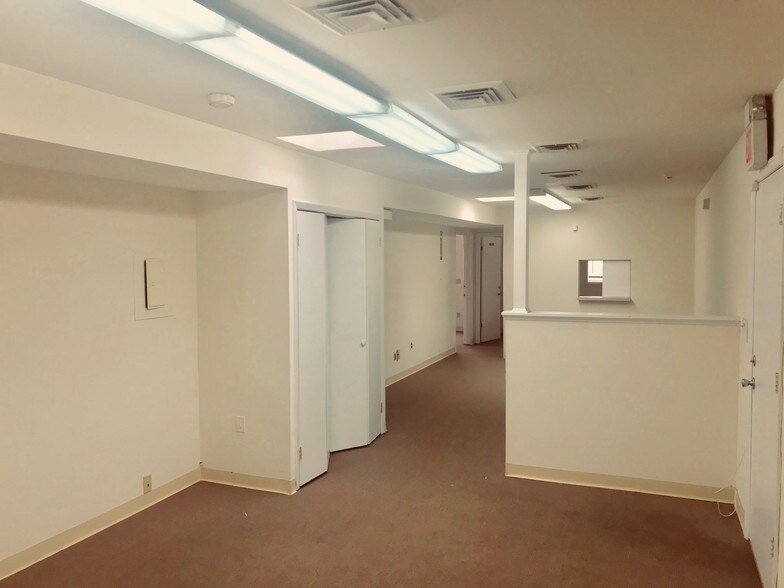 More Photos Of 714-720 Broadway, Paterson Medical For Sale