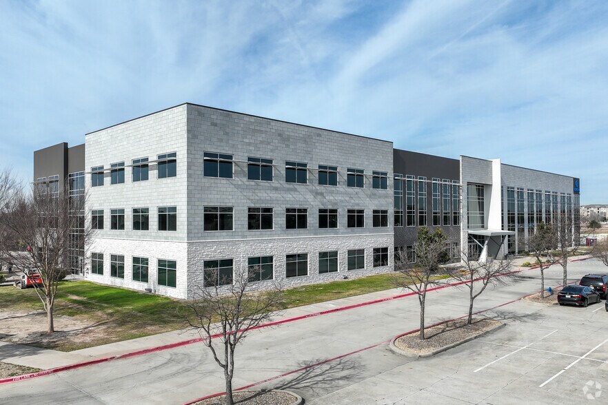 More Photos Of 6800 Weiskopf Ave, McKinney Office For Lease