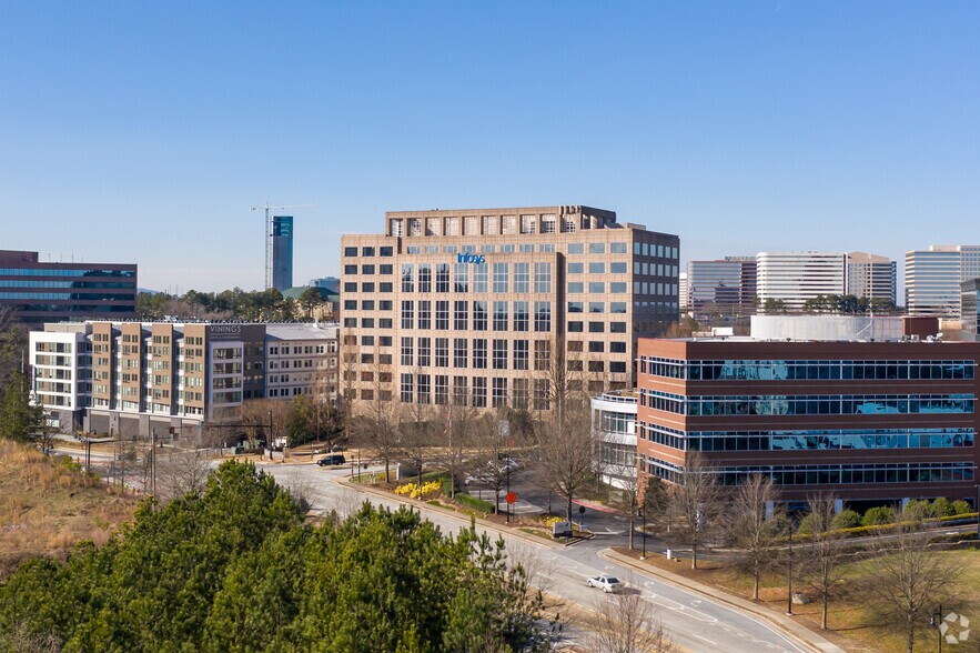More Photos Of 3225 Cumberland Blvd SE, Atlanta Office For Lease