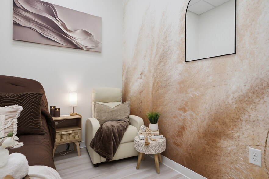 More Photos Of 5864 S Durango Dr, Las Vegas Medical For Sale