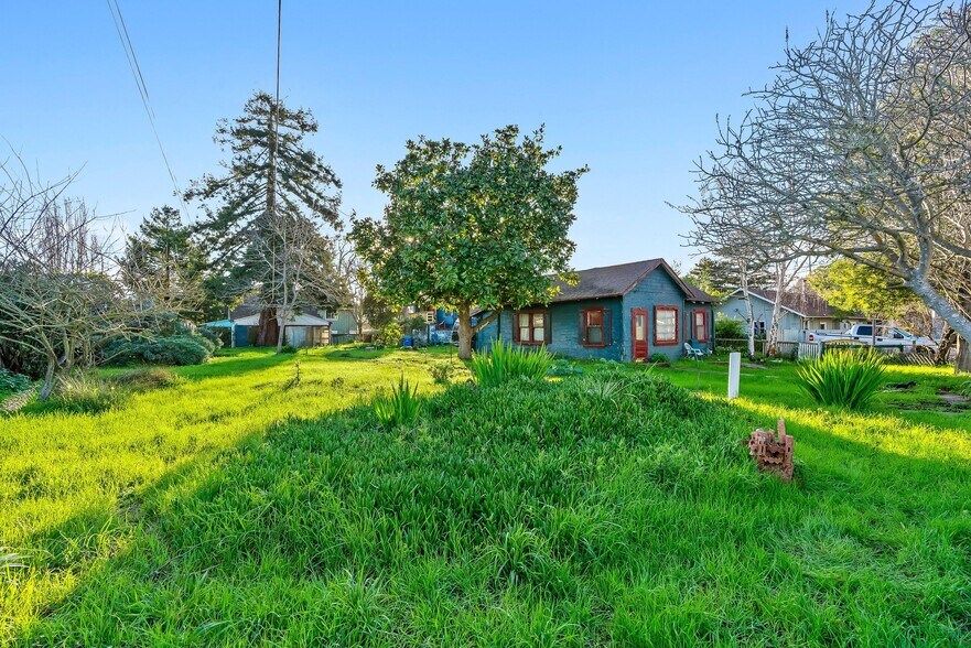 More Photos Of 1430 Merrill St, Santa Cruz Multifamily For Sale