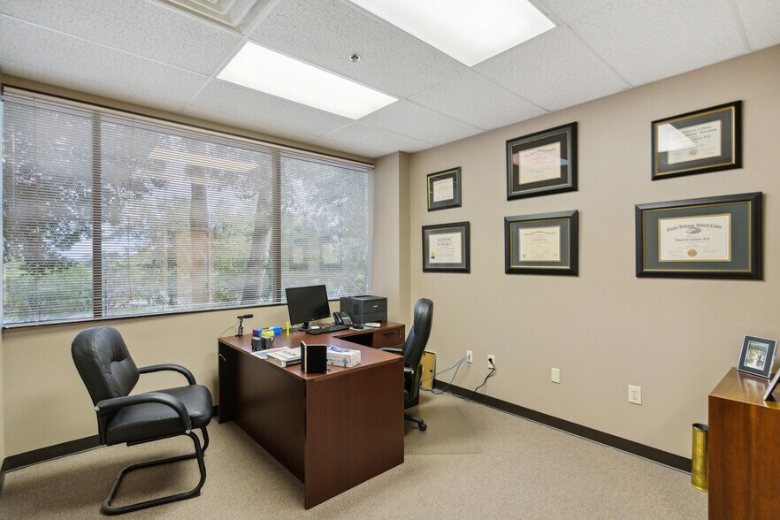 More Photos Of 4106 W Lake Mary Blvd, Lake Mary Medical For Lease