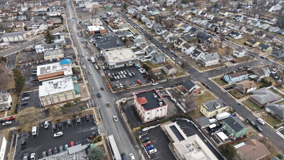 More Photos Of 454-460 W Union Ave, Bound Brook Freestanding For Sale