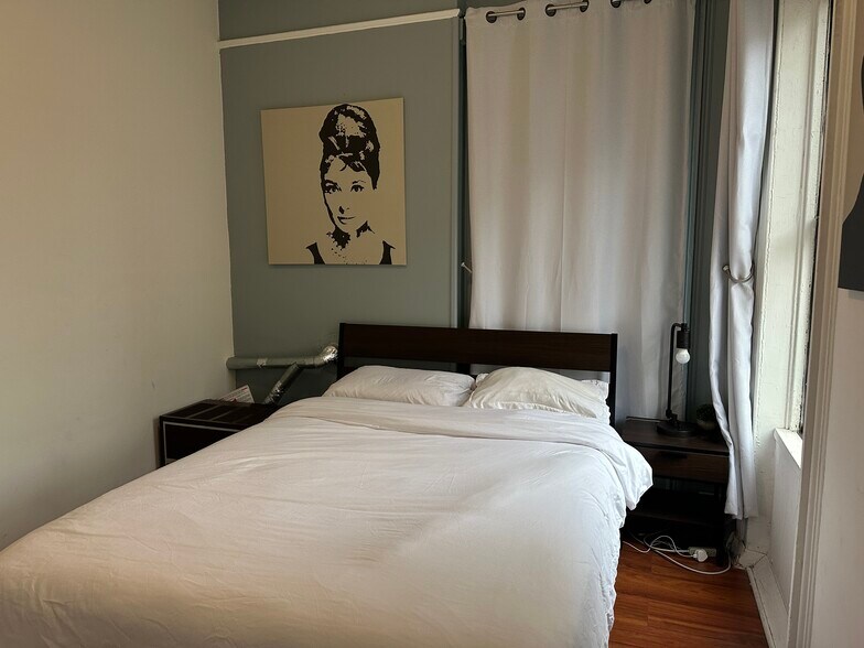 More Photos Of 450 1st St, Hoboken Apartments For Lease