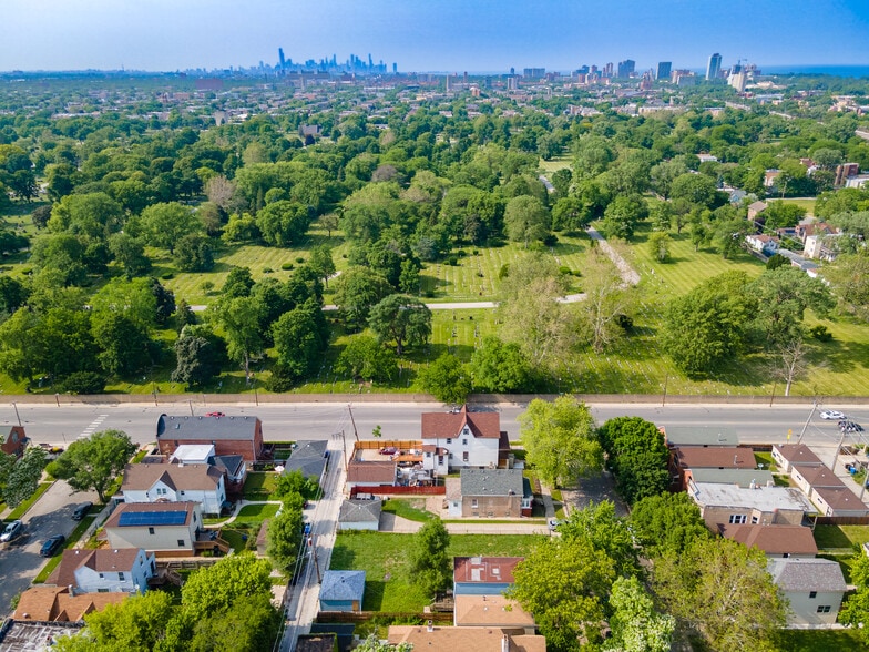 More Photos Of 7112 S University Ave, Chicago Land For Sale