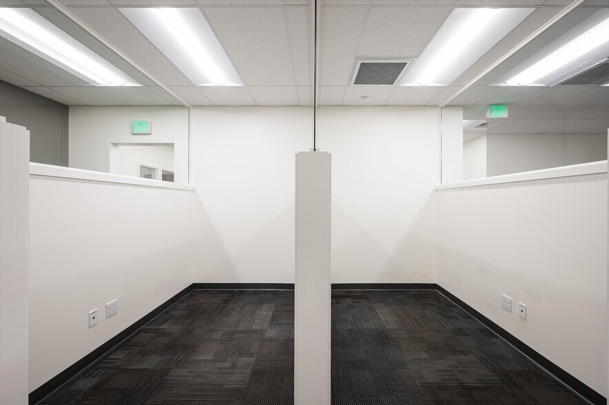 More Photos Of 1609-1611 Broadway St, Bellingham Office For Lease